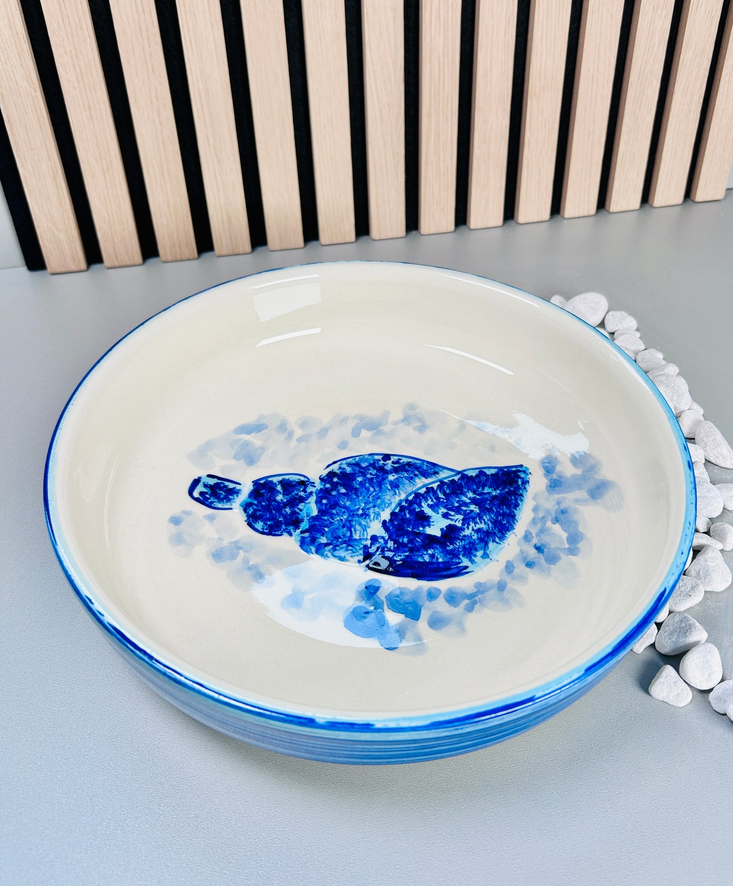 Schale "Pazifia", außen blau (Ø 27 cm Höhe: 6 cm)