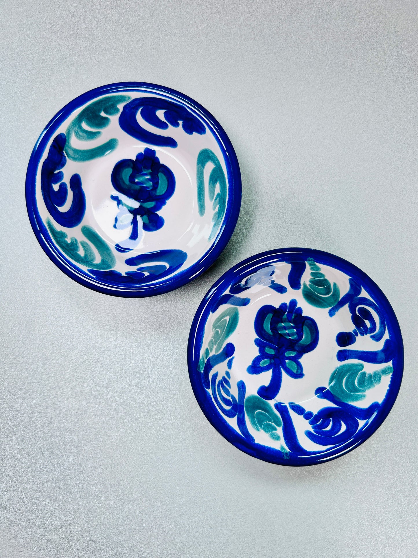 Dip-Schale "Blumen von Granada" blau/grün (Ø 10 cm Höhe 4 cm)
