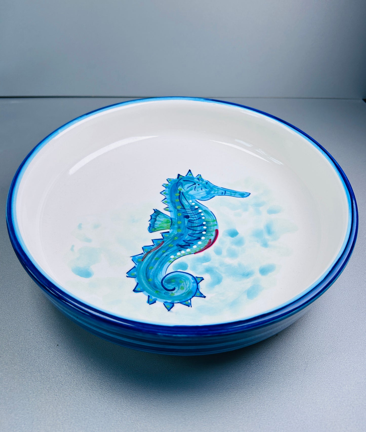 Schale "Seepferdchen Mike", außen blau (Ø 23 cm Höhe: 6 cm)