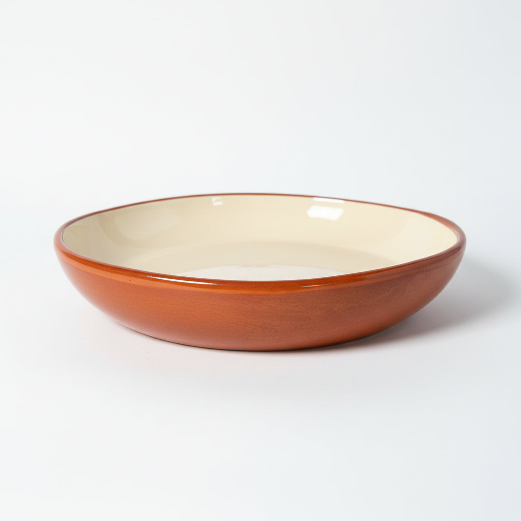 Keramikschale – Cremeweiß innen, Terrakotta außen Ø 28 cm