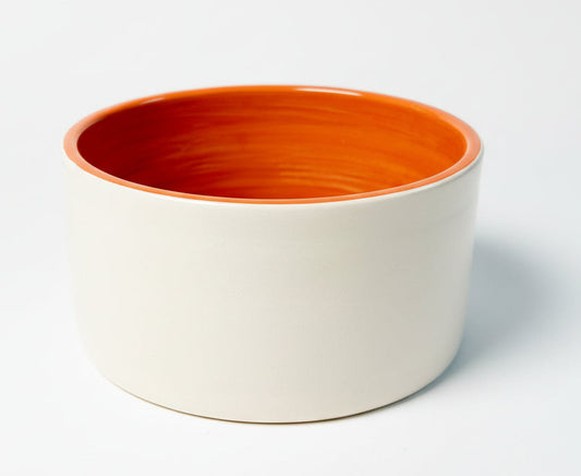 Keramikschale – weiß außen, Terrakottarot innen,  zylindrische Form, handgefertigt  Ø 19 cm · Höhe 10 cm