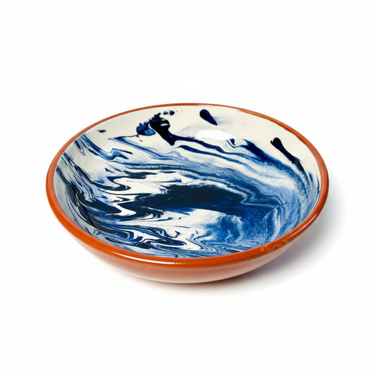 Keramikschale – Marmordekor Blau-Weiß mit Terrakottarand Ø 17 cm ·