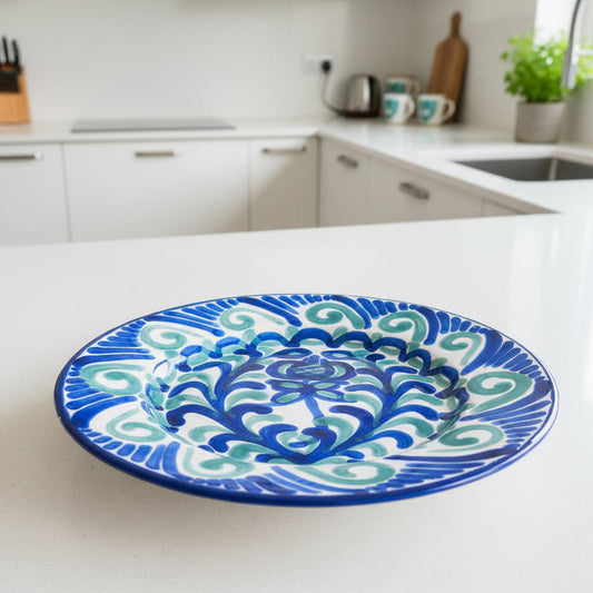 Flacher Teller "Blumen von Granada", blau/grün (Ø24 cm)