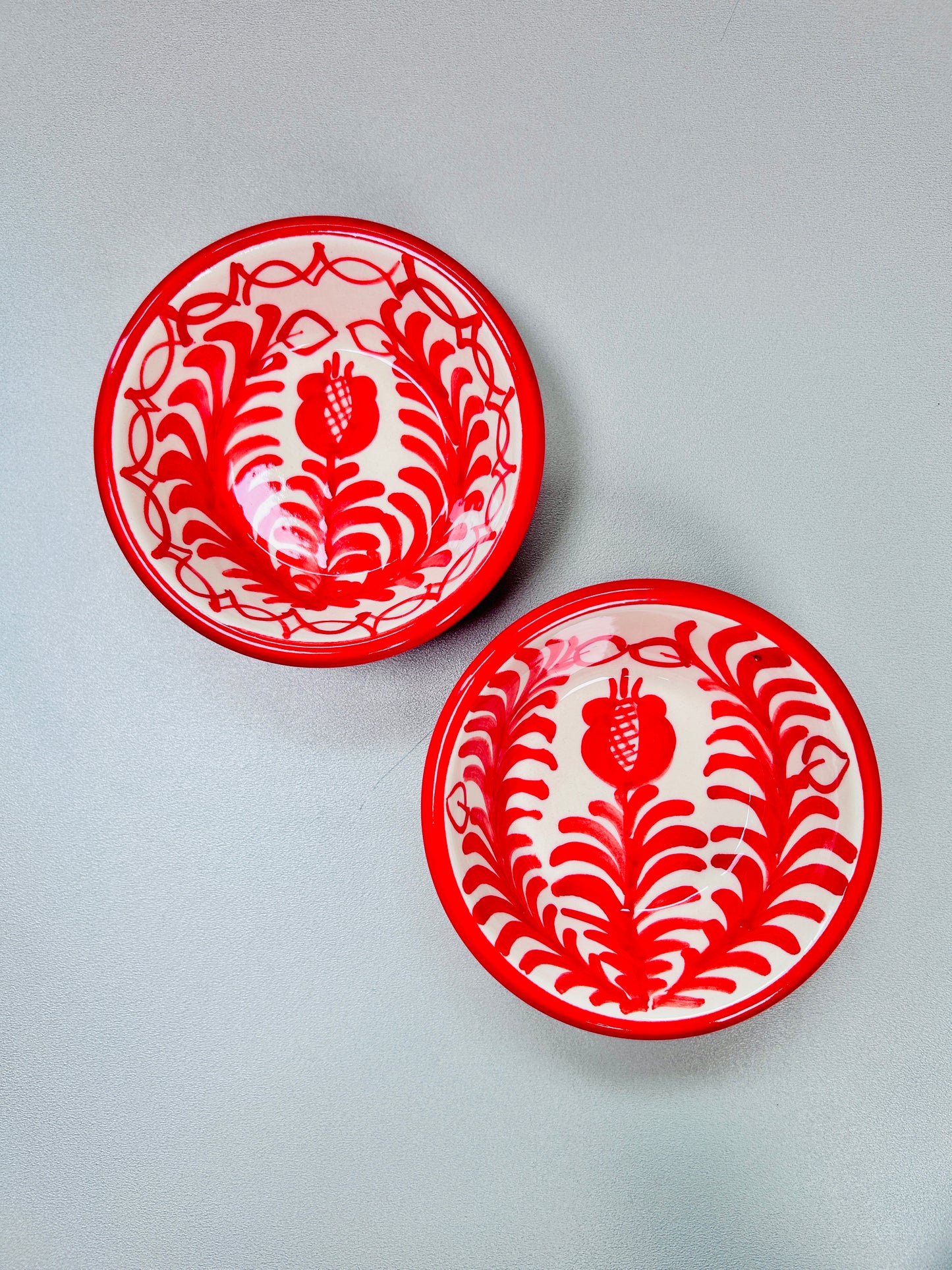 Dip-Schale "Blumen von Granada" rot/weiß (Ø 10 cm Höhe: 4 cm)