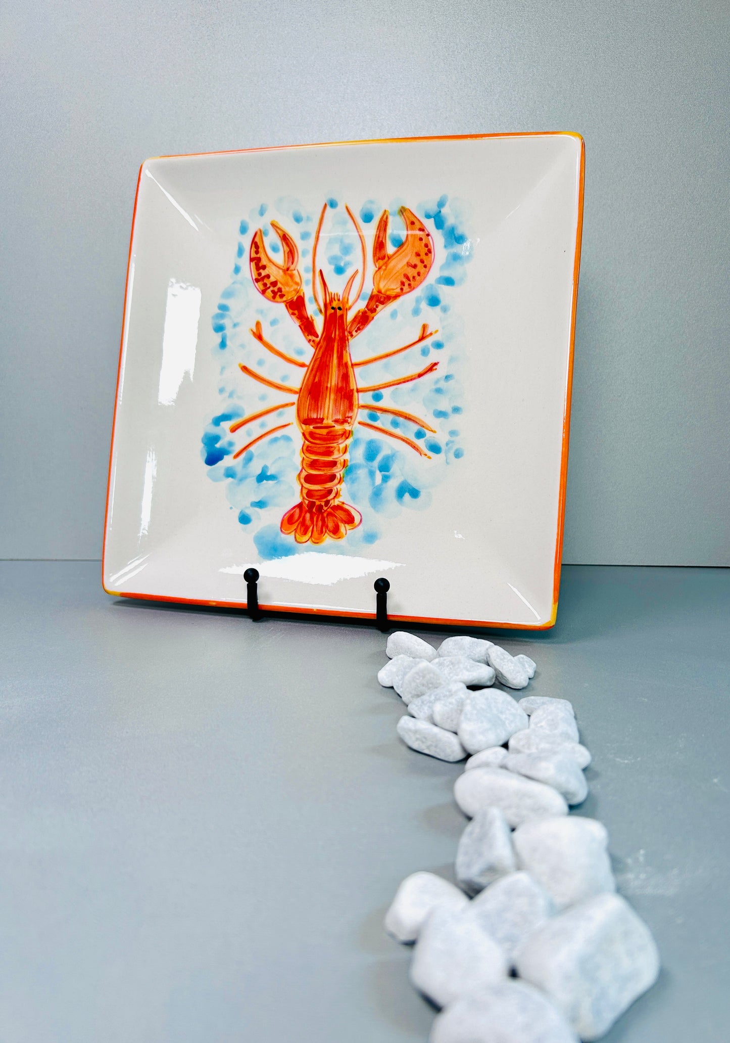 Teller quadratisch "Fred der Hummer" (25 cm x 25 cm)