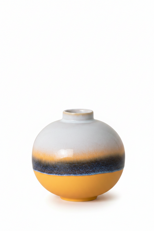 Terrafina Vase Amizade – bauchige Keramikvase mit Farbverlauf von Sonnengelb über Blau zu Weiß, Ø 13,5 x 16 cm, handgefertigt in Portugal