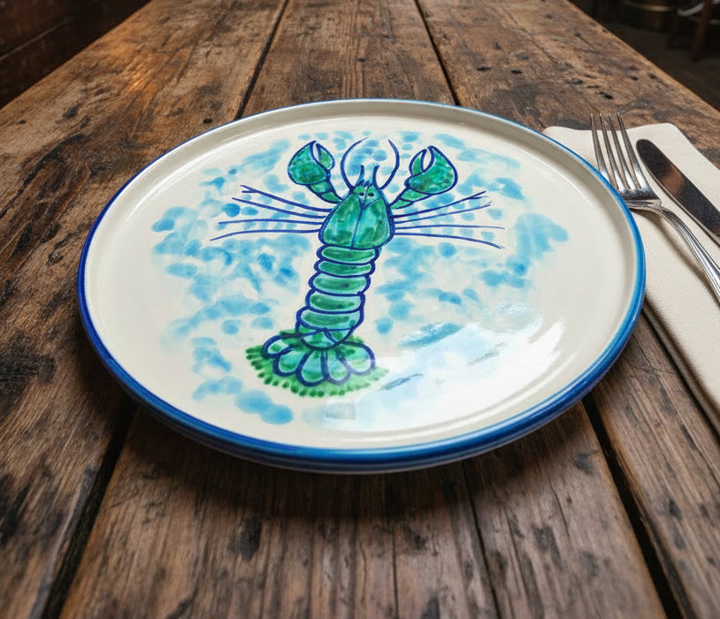 Flacher Teller mit Rand in blau "Fred der Hummer" (Ø 26 cm)